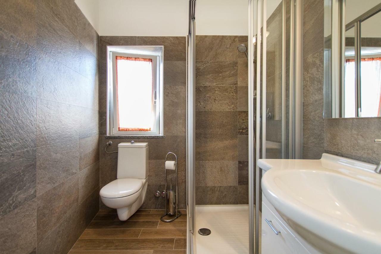 New La Lombarda City Center 2 Apartment Stresa Exterior photo